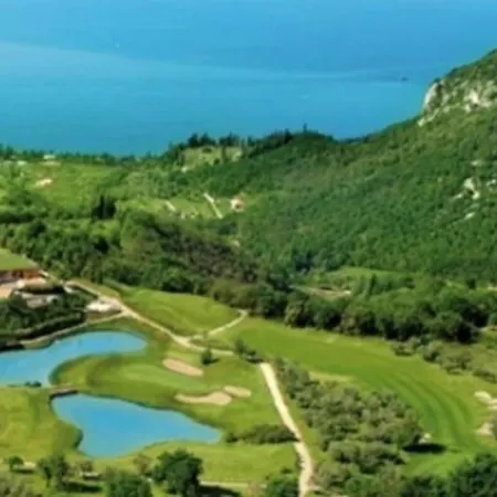 Apartament Design Garda - Pool,golfen,biken,wandern *